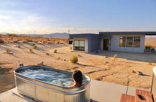 Panorama Heights House | Solis Joshua Tree Urban Design Casita and Cowboy Pool