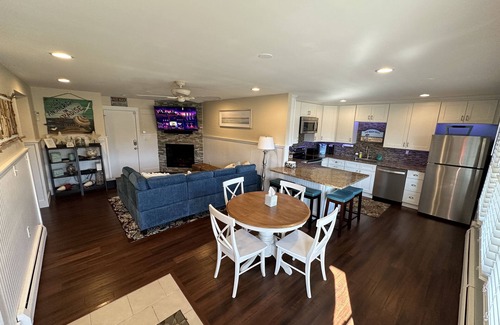 Lake Michigan Beach Villa | SOME GREAT August DATES STILL AVAILABLE 10% OFF!