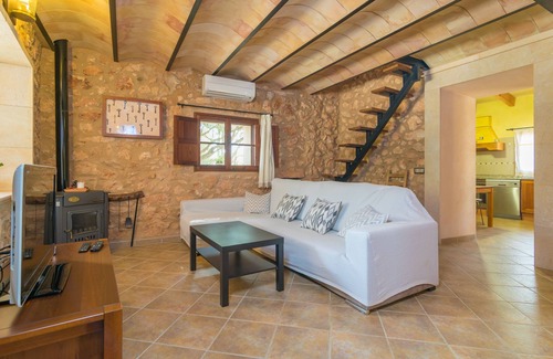 Algaida Villa | SON GARBI - Traditional villa with private pool in inland Mallorca. Free WiFi