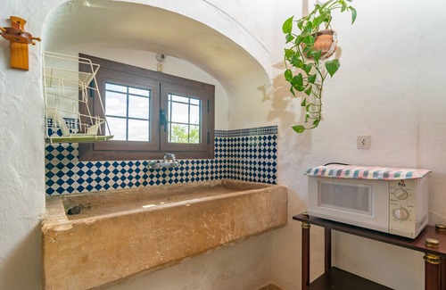 Felanitx Apartment | SON MAYOL 1 - Fantastic private apartment in agroturismo, with shared pool and free Wifi