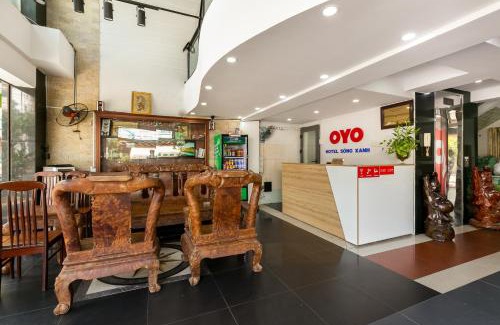 Tan Thuan Dong Hotel | Song Xanh Hotel near SECC - FV