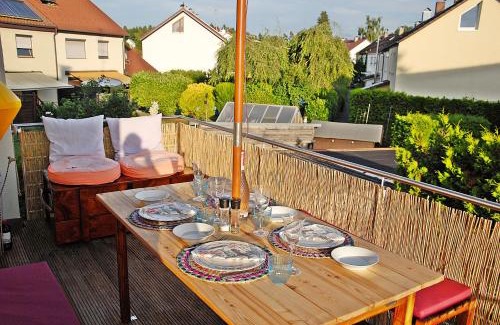 Eriskirch Apartment | Sonnige 4 Zimmer Ferienwohnung nähe See bis zu 6 Personen