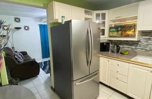 Camperdown House | SOOTHING GETAWAY 2 BEDROOM HOME