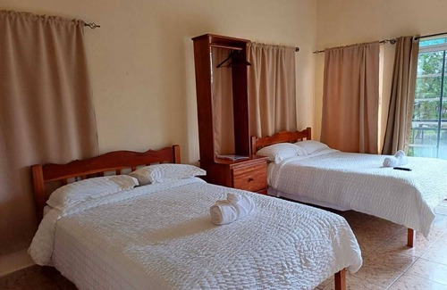 Independence and Mango Creek Hotel | Southern Corner Motel & Restaurant