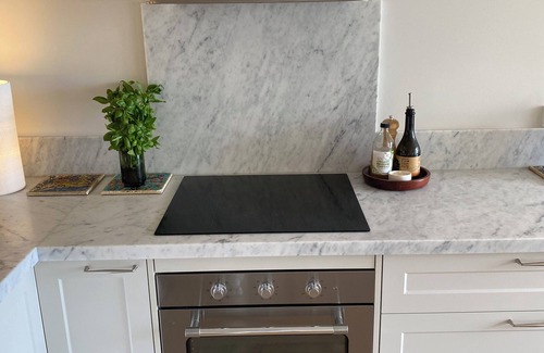 Lorne House | SoulNest - Cozy townhouse for two!
