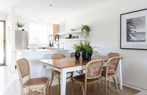 Noosa Heads Villa | Sound Haven, 5/83 Noosa Pde - 2 bedroom apartment