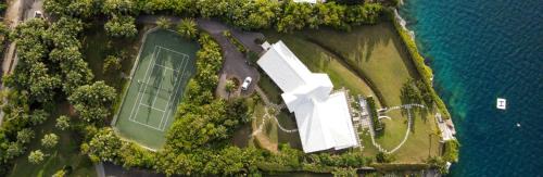 Smith's Villa | Sound Winds private oceanfront estate with private tennis court & swim dock Property overview