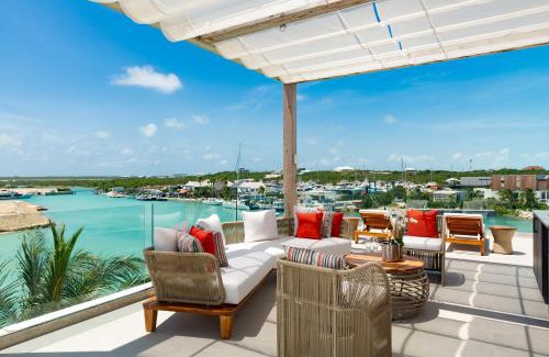 Long Bay Hills Resort | South Bank