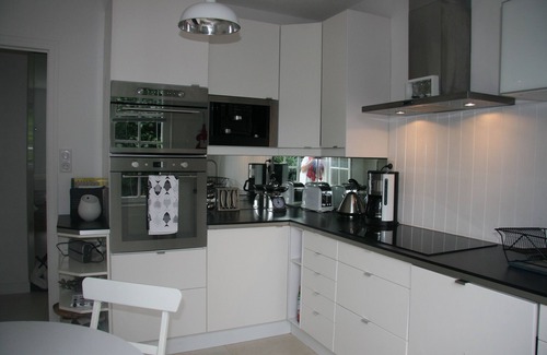 Saint-Marine House | South Brittany Sainte-Marine.800 m away from the beach.9 people,Wi-Fi,whirlpool
