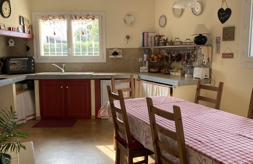 Beziers House | South-France-Hérault-Mer-Campagne-Villa-Baby equipment-Pets accepted-