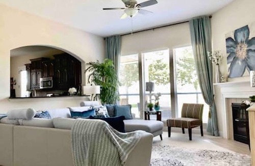 Doctors Inlet House | South Hampton 75” TV Golf Club Saint Augustine Golf Course View!