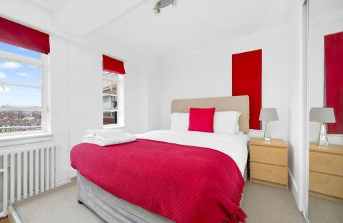 Brompton & Hans Town Apartment | South Kensington Studio