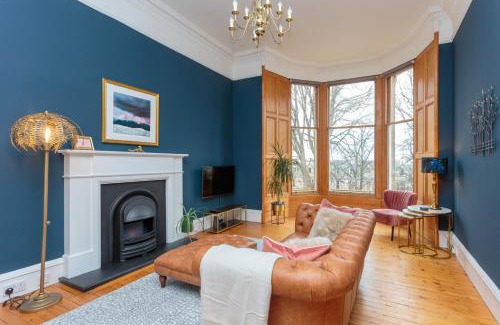 Comely Bank Apartment | South Learmonth Gardens Apartment