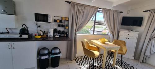 L'Agulhas Apartment | South Of Africa