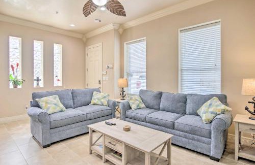 South Padre Island Apartment | South Padre Island Condo - 200 Ft to Beach!