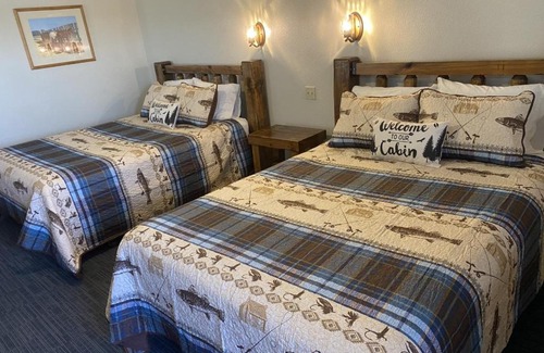 Ogallala Hotel | South Platte Cabins & Kennels