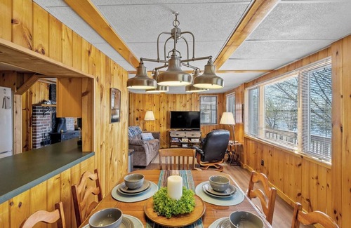 Northville House | South Shore Lake House Retreat