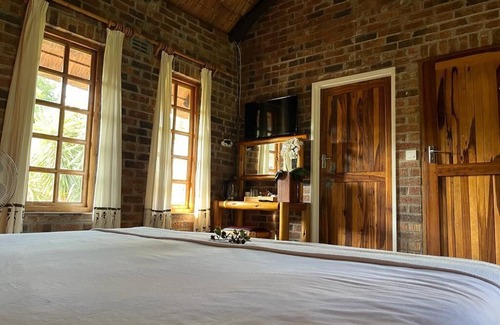Bulawayo Cabin | Southern Cross Estate