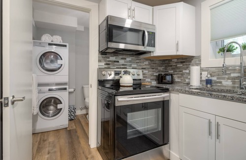 South Lethbridge Apartment | Southside 1 Bedroom Charmer