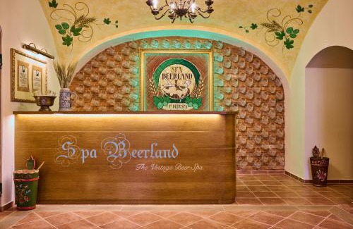 Plzen Bed & Breakfast | Spa Beerland - At The Golden Lamb