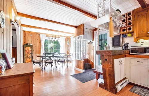 St-Adolphe-d'Howard Ski Chalet | Spa - Chalet au Ptit Bonheur