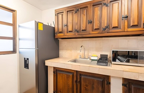 Puebla Historic Center House | Spacious House in the Heart of the City Center | 4 Bedrooms + Parking