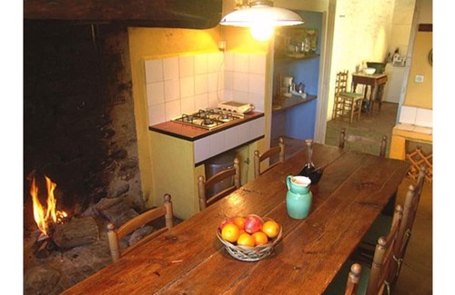 Les Llosses House | Space and time to enjoy with your family in the Girona Pyrenees.