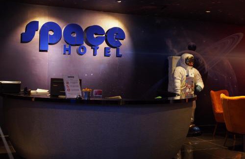 City Centre Hotel | Space Hotel @ Chinatown Kuala Lumpur