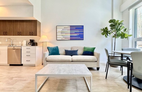 Lower Queen Anne Apartment | Space Needle, Climate Pledge Arena, Downtown!