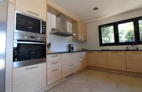 Sant Andreu de Llavaneres Villa | Spacious family villa with pool, sea view, sauna, 10-14 persons