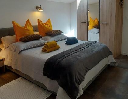 Greoux-les-Bains Apartment | Spacieuse Dépendance Duplex 50 M2 Classé 3 étoiles