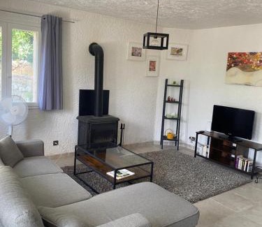Le Tignet Apartment | Spacieux 2 pièces, au calme