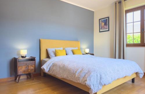 Gingsheim House | Spacious 150 sqm Home in a Natural Setting with Easy Access & Private Courtyard Parking - Balcony, Fire Pit, Ping-Pong, and Relaxing Outdoor Amenities