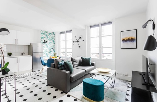 Enfants-Rouges Apartment | Spacious 1BR in Saint-Germain-des-Pres
