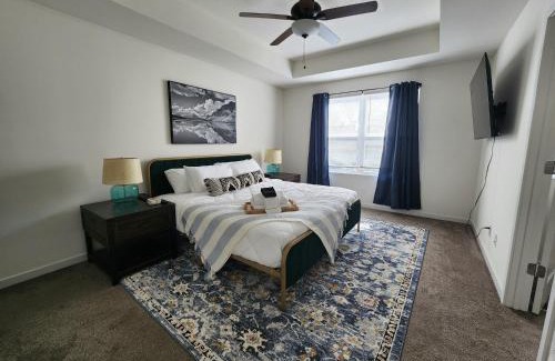 O'Fallon Apartment | Spacious 2 bedroom/2.5 bathroom Townhome