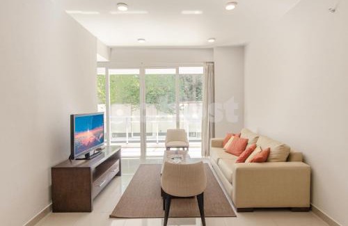 Asuncion Apartment | Spacious 2 Bedroom Apt In Villa Morra
