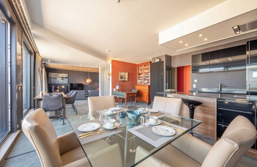 Lissewege Apartment | Spacious 2-bedroom penthouse with large sunny terraces at Zeebrugge beach