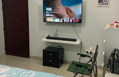 Al Wakrah Apartment | Spacious 2-bedroom with BBQ Grill