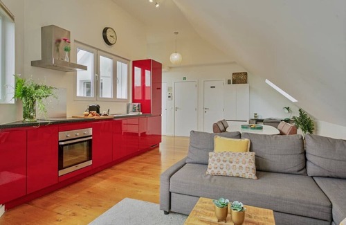 Antwerp Apartment | Spacious 2-BR Flat with Terrace