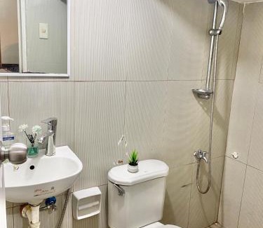 Naga Apartment | Spacious 2-Level 2BR Cozy Apartment