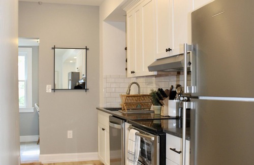 West End Apartment | Spacious 2BR Apartment in Historic West End!