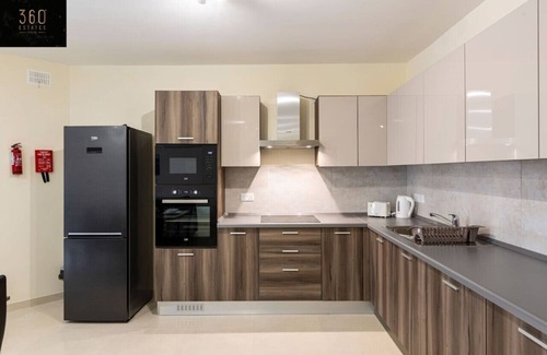 Marsaxlokk Apartment | Spacious 2BR Apt with stunning views in Marsaxlokk