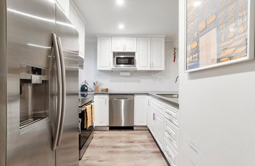 Clairemont Mesa West Apartment | Spacious 2BR w/Fast Wi-Fi + Parking in San Diego