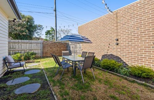 Airport West House | Spacious 3-Bed With Outdoor Dining Near Airport