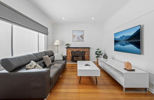 Airport West House | Spacious 3-Bed With Outdoor Dining Near Airport