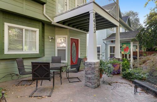 East End House | Spacious 3 Story Home in the Boise Foothills