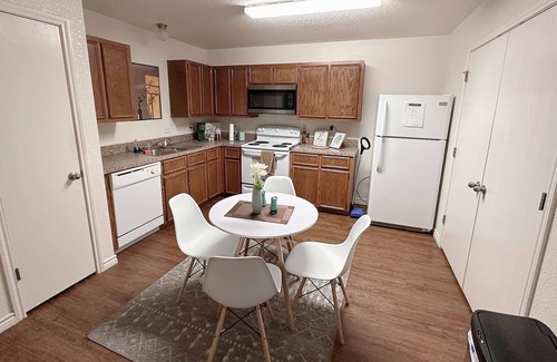 Copperas Cove Apartment | Spacious 3BR 2Bath Duplex- 5min to Fort Hood Clark Gate.
