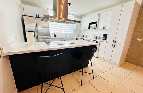 Yeguada Condo | Spacious 3BR Penthouse 5 min from beach/AC/WIFI