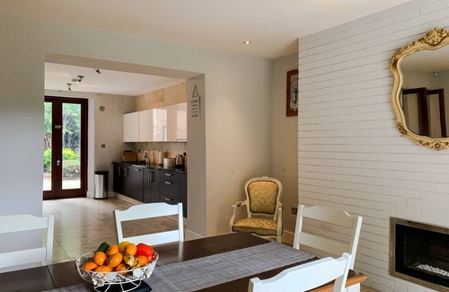 Rathgar House | Spacious 4 Bedroom Georgian Period House in Rathgar