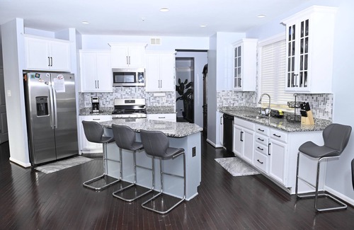 Bowie Villa | Spacious 4-bedroom villa in Bowie